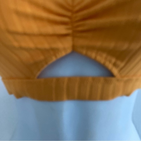 NWOT Shade & Shore Light Lift Keyhole Bikini Bra & Bottom Yellow 34C/M - Picture 11 of 11